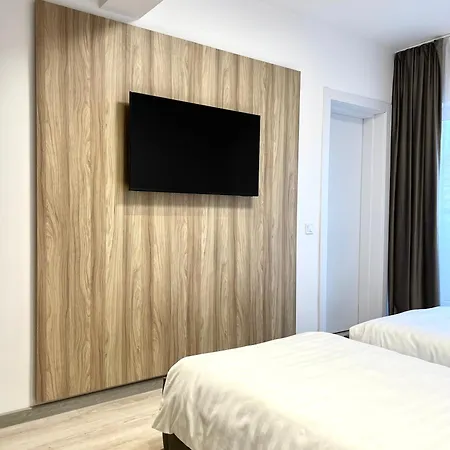 Riverside By Inntime