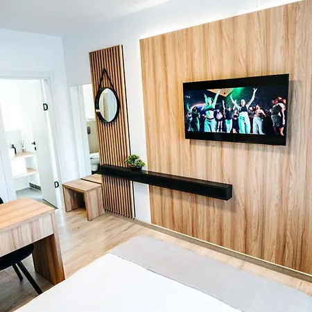 Riverside By Inntime Hotel 3*