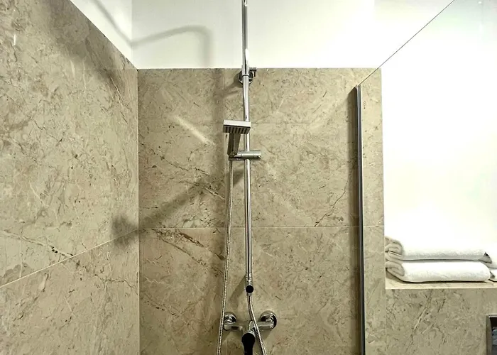 Riverside By Inntime 3*