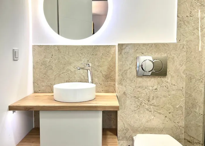 Riverside By Inntime Hotel