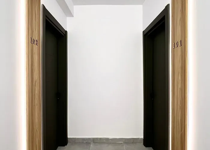 Riverside By Inntime Hotel 3*